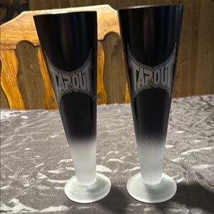 Set TAPOUT wine/beer glasses
